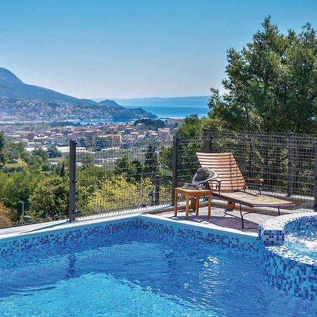 Lovely Home In Split With Jacuzzi Exteriör bild