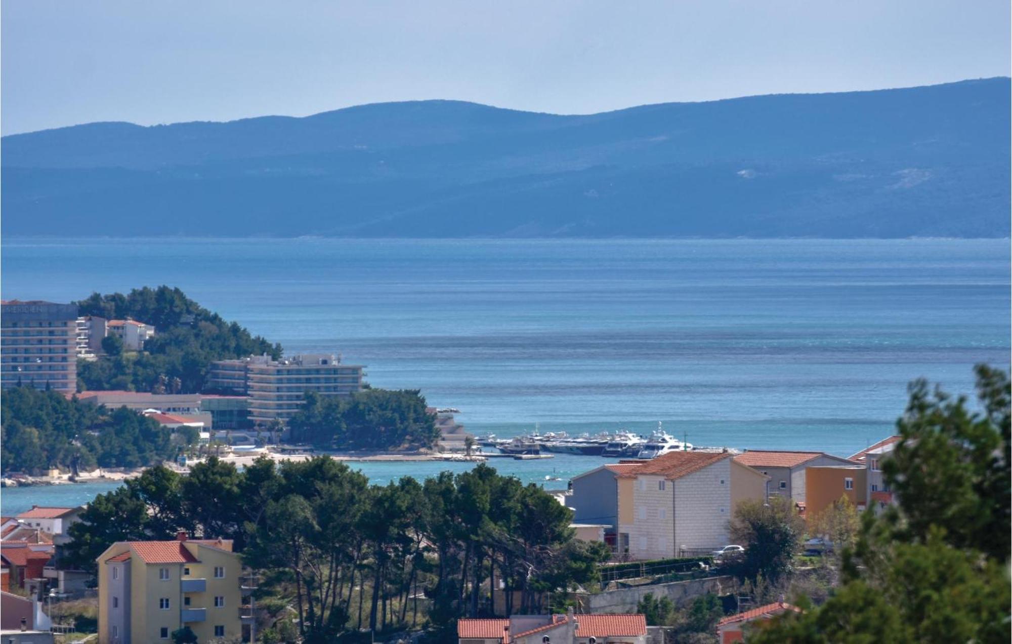 Lovely Home In Split With Jacuzzi Exteriör bild